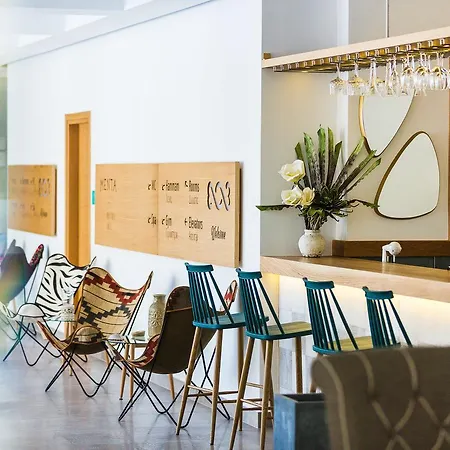 Menta Boutique Hotel 3*