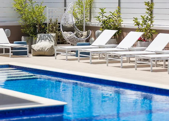 Menta Boutique Hotel 3*