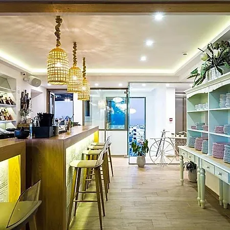 מלון Menta Boutique העיירה רתימנו