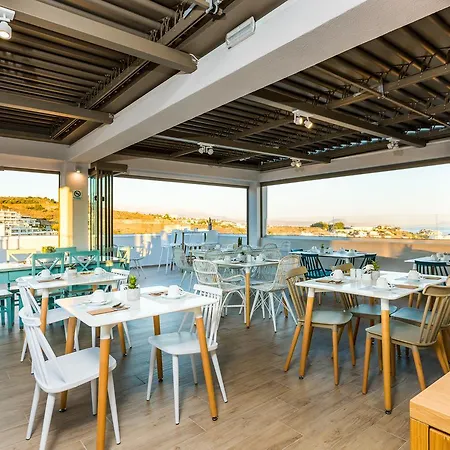 Готель Menta Boutique 3*